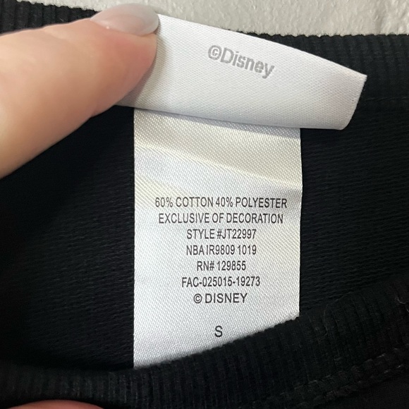 Walt Disney World Crew Neck Sweatshirt New - Picture 4 of 8